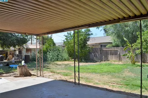 316 E Spruce Ave, Lemoore, CA 93245 photo 29