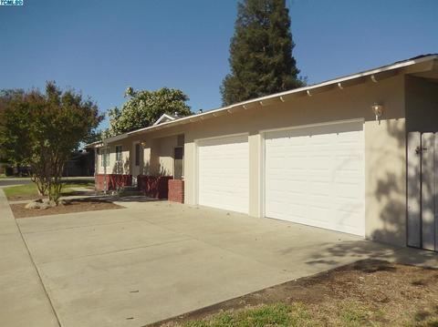 342 E Gail Ave, Tulare, CA 93274 photo 4
