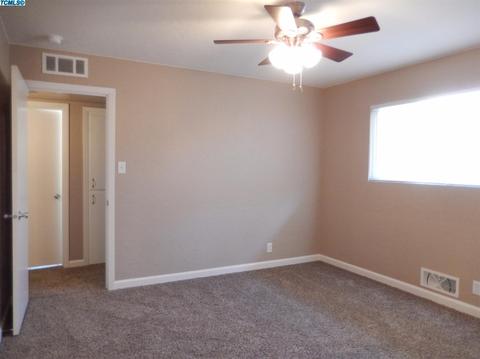 342 E Gail Ave, Tulare, CA 93274 photo 18