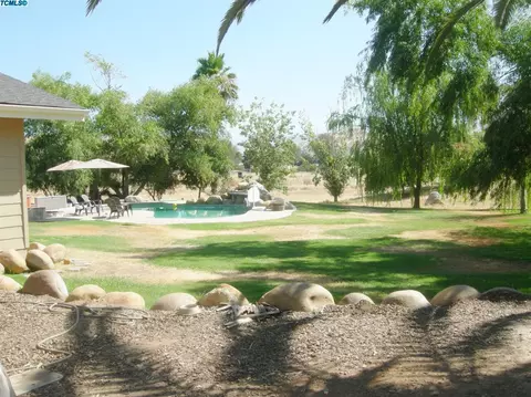 30270 Sierra Sunrise Dr, Exeter, CA 93221 photo 9