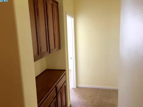 1211 E Mesa Ct, Visalia, CA 93292 photo 18