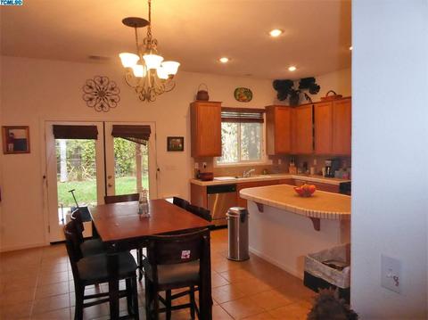 3946 E Cambridge Ave, Visalia, CA 93292 photo 38