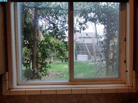 3946 E Cambridge Ave, Visalia, CA 93292 photo 19