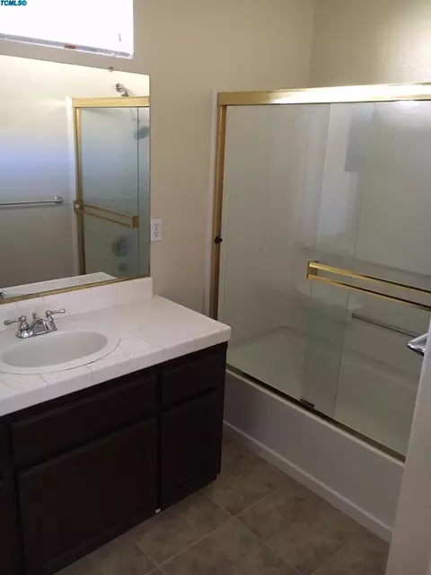 3937 E Harold Ave, Visalia, CA 93292 photo 23