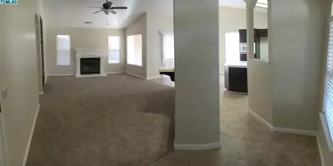 3937 E Harold Ave, Visalia, CA 93292 photo 7