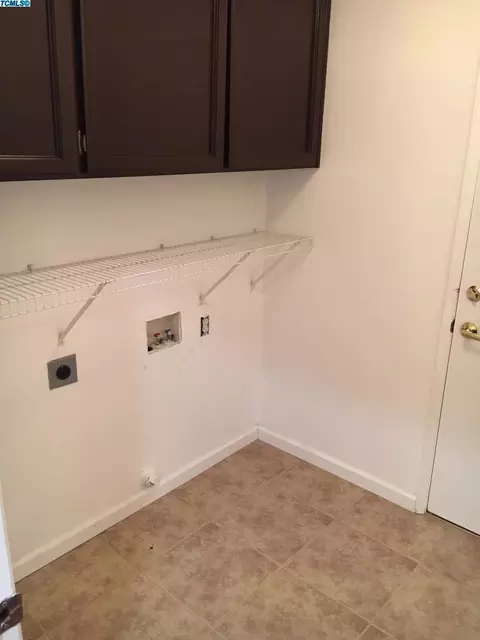 3937 E Harold Ave, Visalia, CA 93292 photo 16