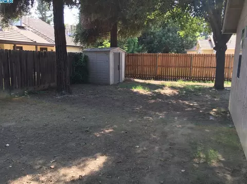 3937 E Harold Ave, Visalia, CA 93292 photo 27