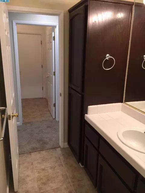 3937 E Harold Ave, Visalia, CA 93292 photo 15