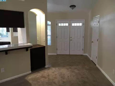 3937 E Harold Ave, Visalia, CA 93292 photo 5