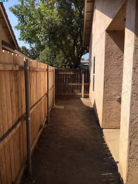 3937 E Harold Ave, Visalia, CA 93292 photo 30