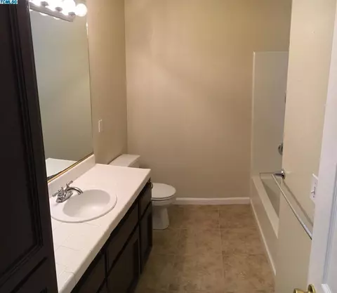 3937 E Harold Ave, Visalia, CA 93292 photo 14