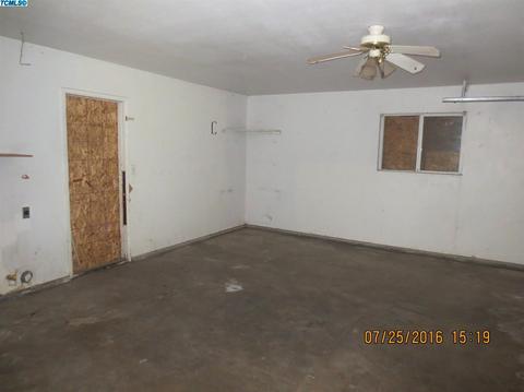 1163 E Millard Way, Dinuba, CA 93618 photo 3