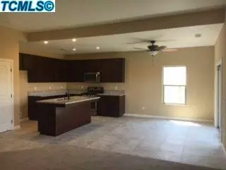 2016 E Monte Verde Ave, Visalia, CA 93292 photo 7