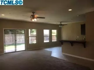 2005 E Monte Verde Ave, Visalia, CA 93292 photo 15