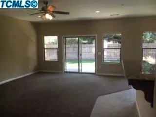 2005 E Monte Verde Ave, Visalia, CA 93292 photo 3