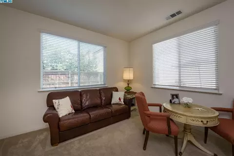 1659 Glen Dunbar Ln, Clovis, CA 93619 photo 10