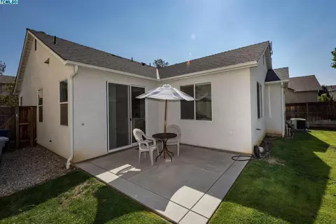 1659 Glen Dunbar Ln, Clovis, CA 93619 photo 13