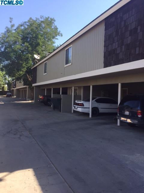 230 E Bush St, Lemoore, CA 93245 photo 5
