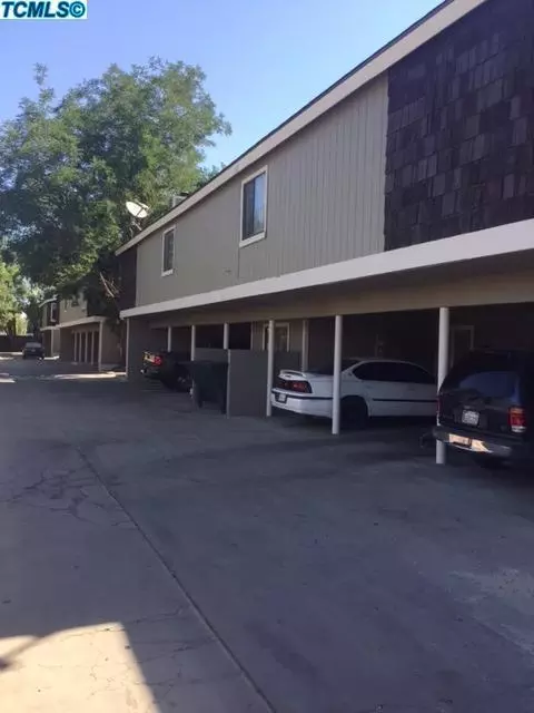 230 E Bush St, Lemoore, CA 93245 photo 5