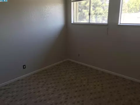 1756 E Cross Ave, Tulare, CA 93274 photo 7