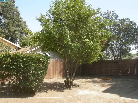 2202 E College Ave, Visalia, CA 93292 photo 34