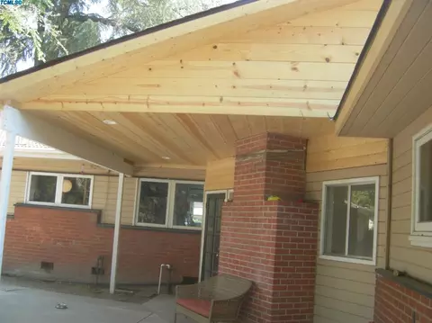 2202 E College Ave, Visalia, CA 93292 photo 39