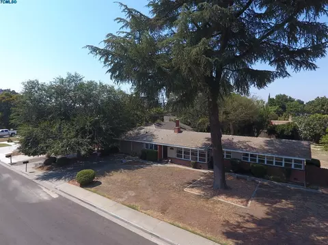 2202 E College Ave, Visalia, CA 93292 photo 46