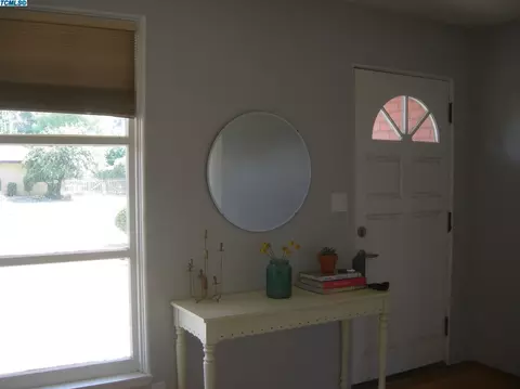 2202 E College Ave, Visalia, CA 93292 photo 7