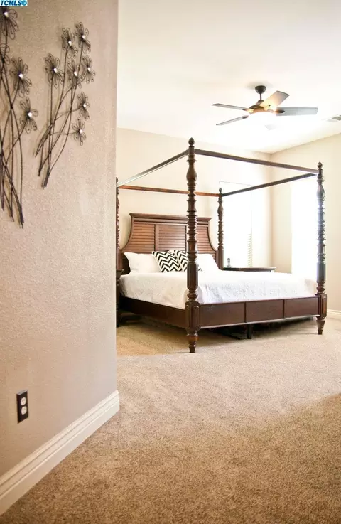 1141 E Arlen Ave, Visalia, CA 93292 photo 31