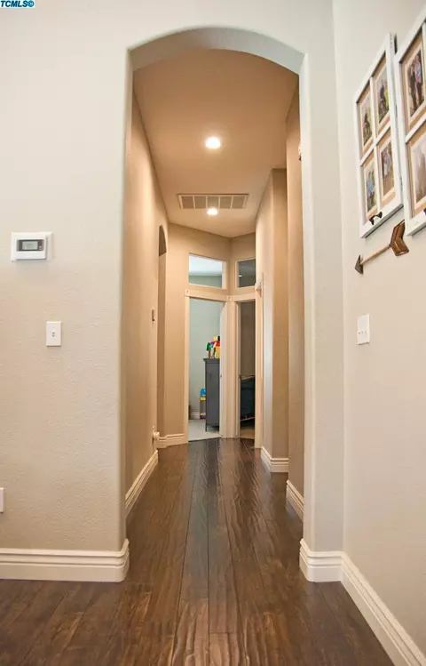 1141 E Arlen Ave, Visalia, CA 93292 photo 29