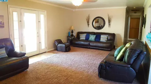 1424 Joyce Pl, Exeter, CA 93221 photo 7