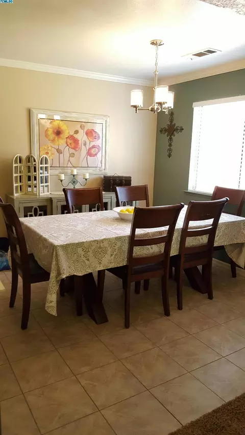 1424 Joyce Pl, Exeter, CA 93221 photo 8
