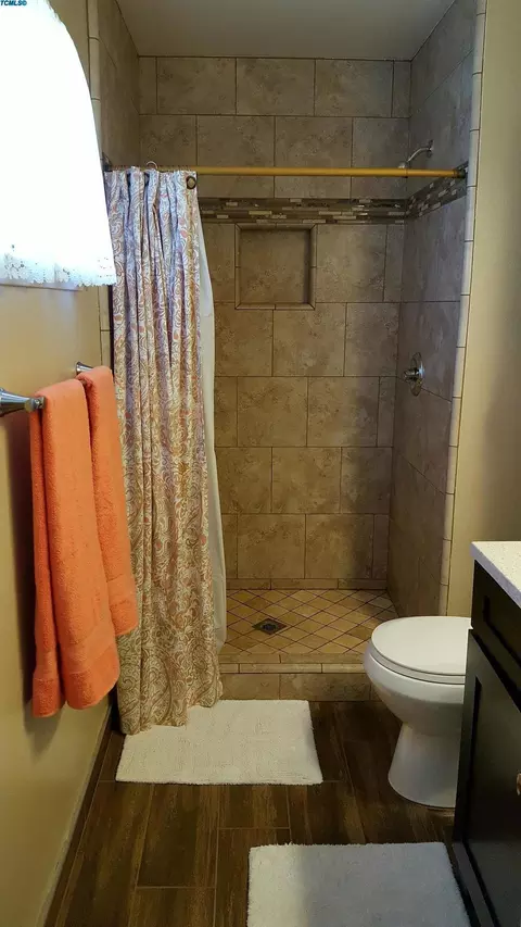 1424 Joyce Pl, Exeter, CA 93221 photo 11