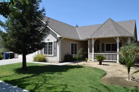 346 E Beech Ave, Reedley, CA 93654 photo 3