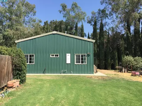 18655 Lort Dr, Visalia, CA 93292 photo 10