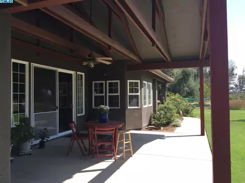18655 Lort Dr, Visalia, CA 93292 photo 7