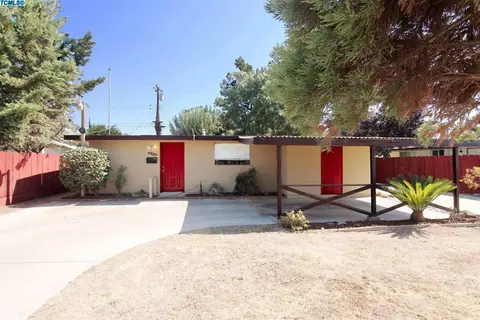 204 Plum St, Exeter, CA 93221 photo 1