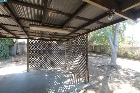 204 Plum St, Exeter, CA 93221 photo 38