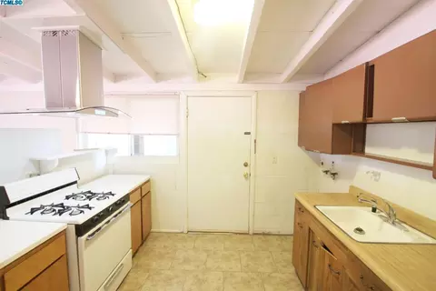 204 Plum St, Exeter, CA 93221 photo 17