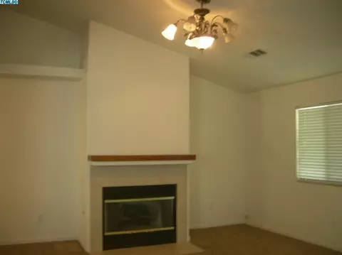 4012 S Dans St, Visalia, CA 93277 photo 11