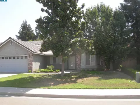 4012 S Dans St, Visalia, CA 93277 photo 2