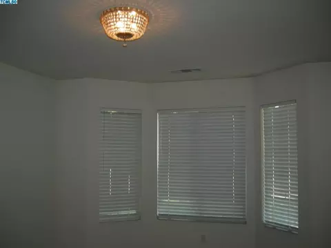 4012 S Dans St, Visalia, CA 93277 photo 7