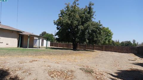 625 E North View Ave, Visalia, CA 93292 photo 23