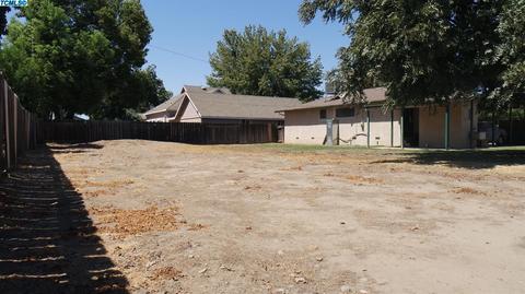 625 E North View Ave, Visalia, CA 93292 photo 19