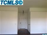 1010 E Vine Ct, Visalia, CA 93292 photo 2