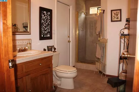 3323 E Birch Ct, Visalia, CA 93292 photo 7