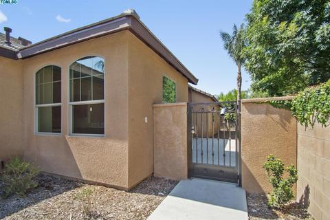 4046 E Willow Ave, Visalia, CA 93292 photo 23