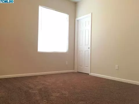 3929 E Seeger Ave, Visalia, CA 93292 photo 16