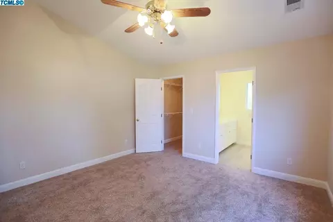 1440 N Sumter Ct, Visalia, CA 93292 photo 11