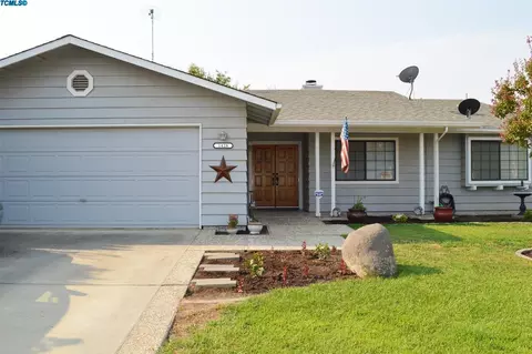 1428 Joyce Pl, Exeter, CA 93221 photo 4